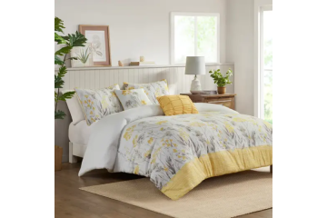 Prairie 5-Piece Seersucker Comforter Set with Throw Pillows