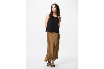 Graceful Flow Long Skirts by UNIQLO