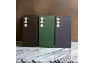 Premium Samsung S23 Back Cover - Crystal Clear Cases
