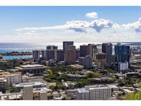 Leading Travel Agency in Honolulu Hawaii - N & K Travel Service 