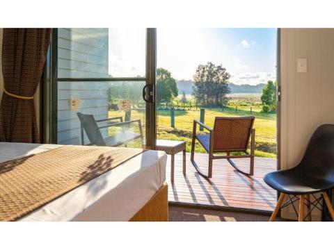 Comfortable Bed and Breakfast Brisbane Stay - 2/2