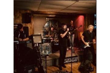 Experience Best Dining Experiences with Live Music in Joshua Tree