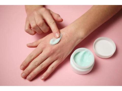 Skin Care Clinic Gurgaon – Advanced Skin & Hair Treatments