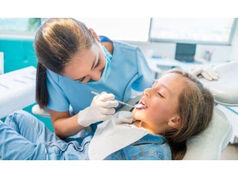 Signs Your Dentures Implants Recovery Is Progressing Normally ! - 2/2