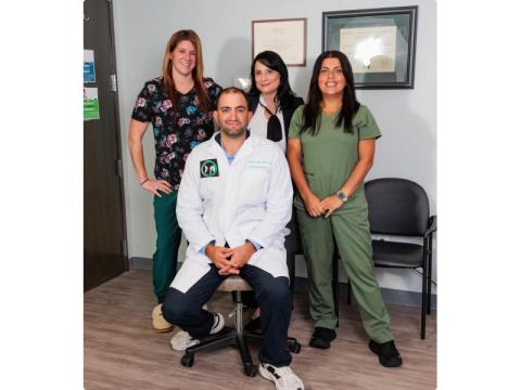Expert Orthopedic Surgeon & Sports Medicine Specialist in Troy, Michigan