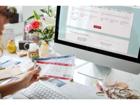 Want an Easy to Use Pay Check Generator?
