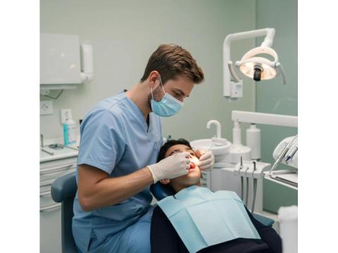 How to Choose the Right Cosmetic Dentist in Portland?