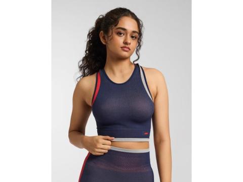 Performance Gym Tops Women Love to Wear