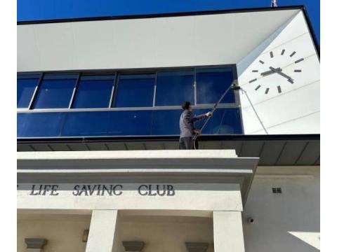 Dangerous High Windows You Can't Safely Reach? - 2/2