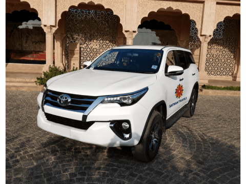 Fortuner Car Rental in Jaipur | Luxury SUV with Driver
