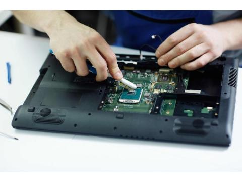 Laptofix – Best Laptop Repair In Esplanade