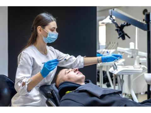 Trusted Endodontist Orange County CA for Advanced Root Canal Care