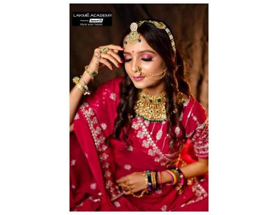 Lakmé Academy Powered By Aptech:-Makeup School in Satellite Ahmedabad