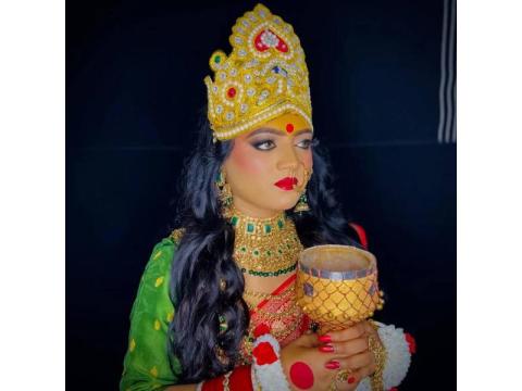 Lakme Academy Powered By Aptech Bathinda:-Professional Makeup Course In Bathinda