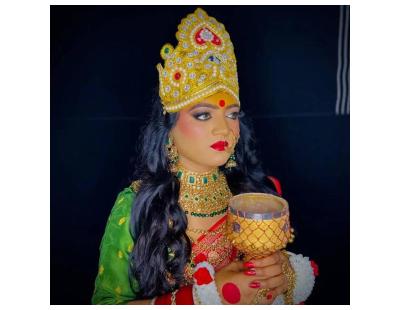 Lakme Academy Powered By Aptech Bathinda:-Professional Makeup Course In Bathinda