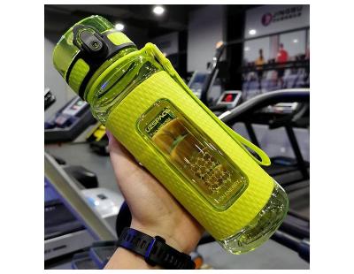 Buy the Best Portable Water Bottle for the Summer Season