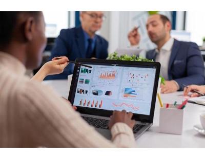 Expert Google Analytics Training Ahmedabad with Live Projects