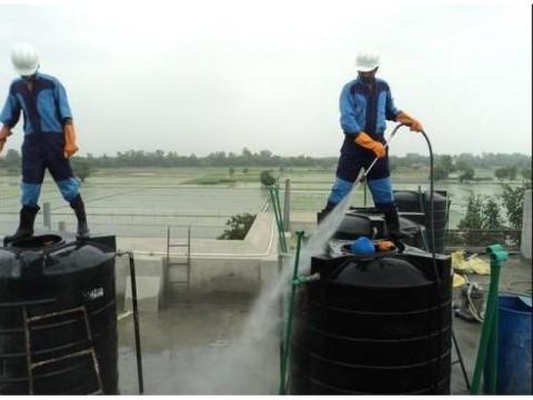Underground Tank Washing