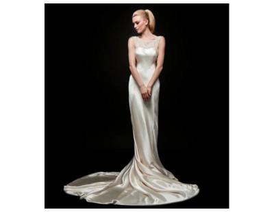 Buy Vintage Custom Wedding Gown for Your Dream Bridal Look