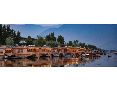 Book Your Dream Kashmir Holiday with Odyssey Travels