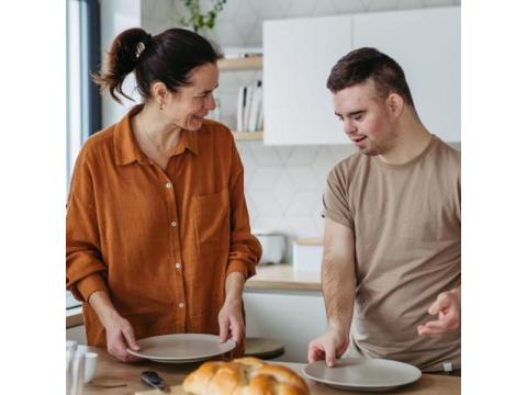 Don’t Compromise On Comfort! Dedicated Personal Home Care Brisbane - 2/2