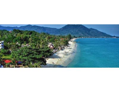 Experience the Best of Phuket with a Luxury Stay