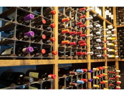 Find Premium Liquor Outlets Near You