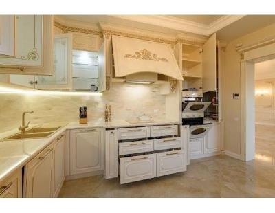 Looking for Custom Kitchen Cabinets in Calgary, Alberta?