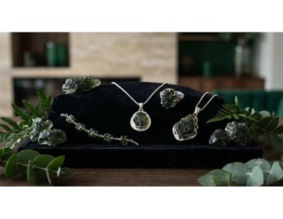 Buy Moldavite Jewellery UK – Authentic Crystal Collection