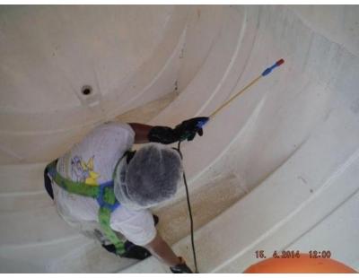 Commercial Water Tank Cleaning