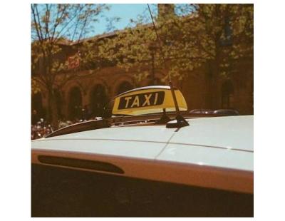 Book Taxi Service Delhi Today – Fast, Safe & Budget-Friendly