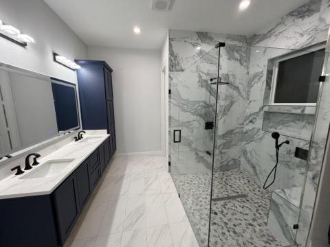 Bathroom Remodeling in Sachse by Oak Custom Remodeling - 2/2