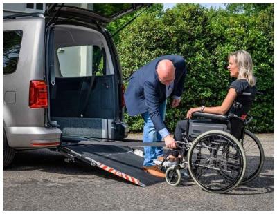 Maxi Taxi Service Frankston – Avoid Cramped, Unreliable Transport