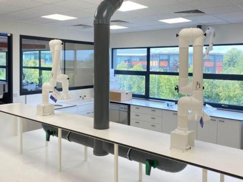 Expert Lab Fit Out Solutions for Modern Laboratory Spaces
