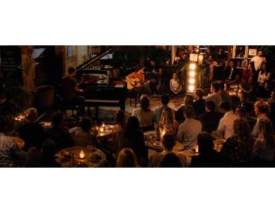 Book Live Music Temecula for Your Next Evening Out