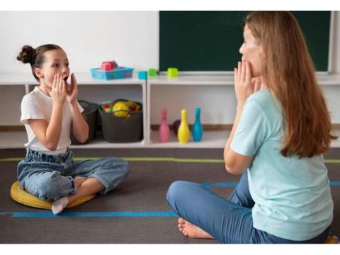 Supporting Better Communication Through Speech Therapy in Delhi