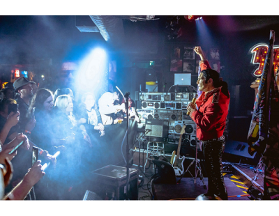 Experience Unforgettable Live Music East Bay at Retro Junkie Bar