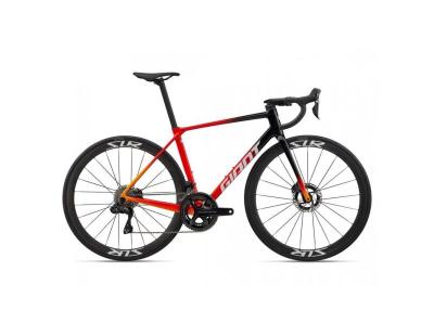2026 Giant TCR Advanced Pro Carbon Race Road Bike (RUNCYCLES)