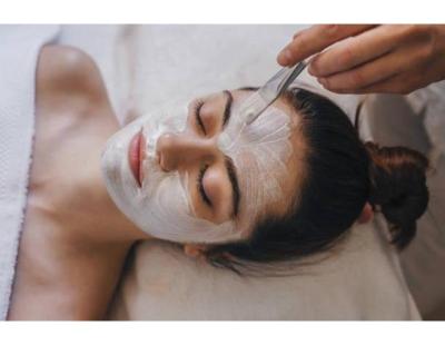 Dull Skin Ruining Your Look? Book a Professional Glow Facial in Gold Coast