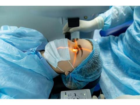 Contoura Vision Laser Eye Surgery for Personalized Vision Correction