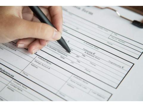 Generate Check Stubs for Employees and Payroll Needs