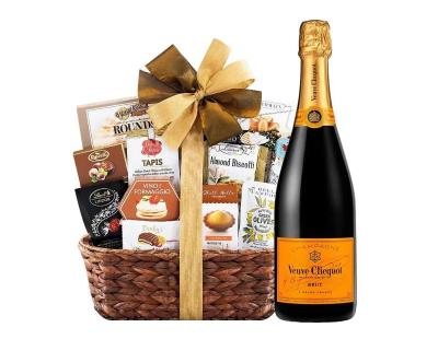Champagne Gift Basket – Elegant Sets for Every Celebration