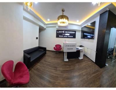 Lakme Academy - Skin Care Course in Kalyan