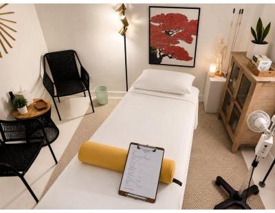 Acupuncture NYC | Sports Medicine & Dry Needling | Pain Management | Bryant Park Midtown