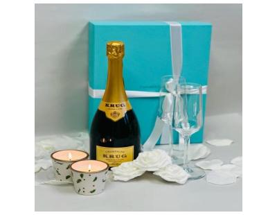 Tiffany and Company Champagne Flutes – Gift Ready