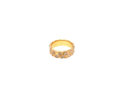 Shop Unique Diamond Engagement Rings This Summer Season
