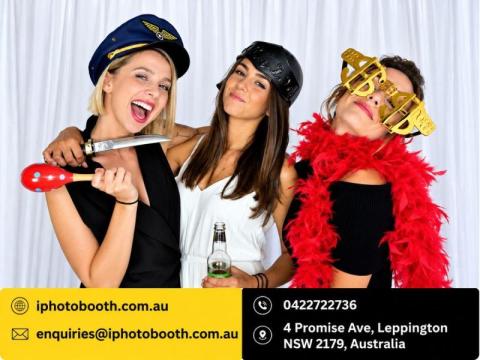 Celebrate with cheap photo booth hire in Gledswood Hills Now