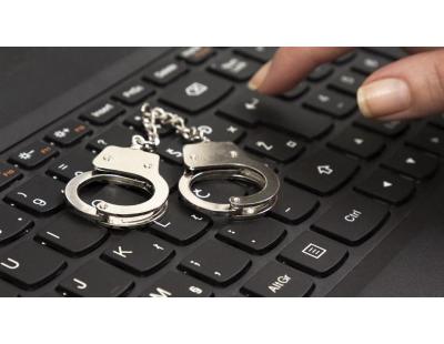 Reliable Cyber Crime Lawyer in Noida for Internet Crime Cases