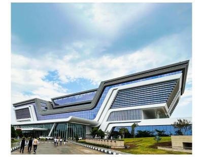 Build Impressive Commercial Spaces with Glazing Facade | Glass Wall Systems