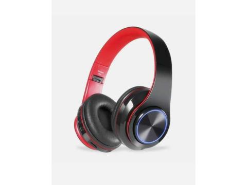 Enjoy Clearer Sound and Wireless Freedom with Premium Earphones